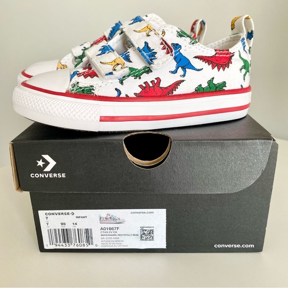 Converse Dinosaur Chuck Taylor All Star Toddler 7 New - Picture 8 of 10
